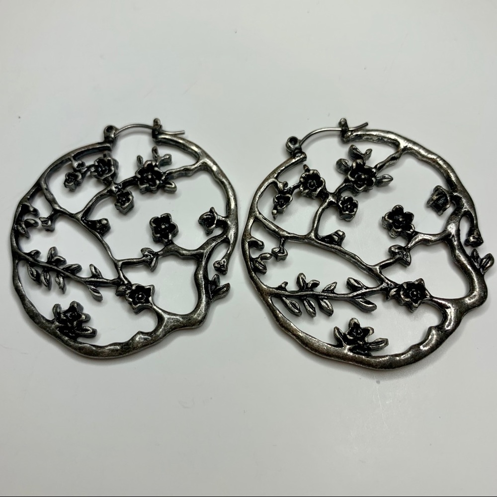 Japanese Cherry tree earrings - Picture 1 of 4